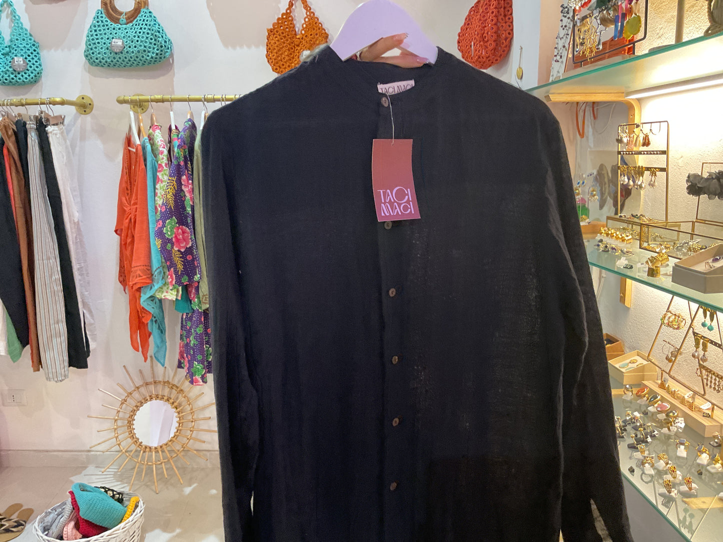 Camicia nera manica lunga