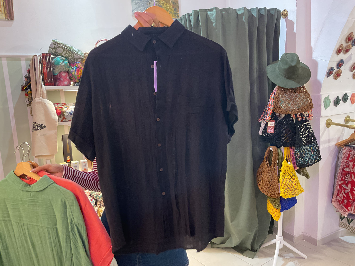 Camicia nera manica corta